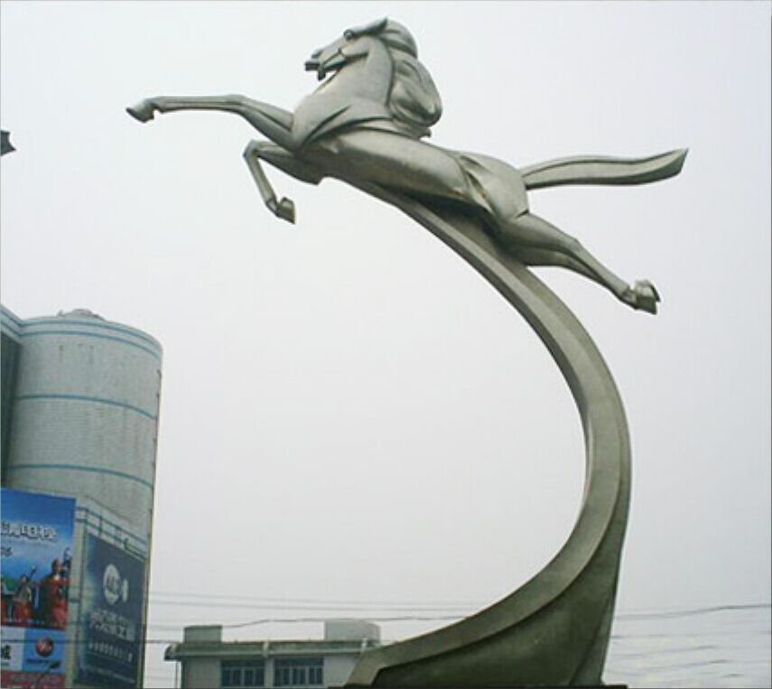 <a href='http://m.jrzfw.cn/products/100-1.html' target='1' style='font-size:18px; font-weight:bold; color:#000000;'>校園雕塑</a>：天馬雕塑